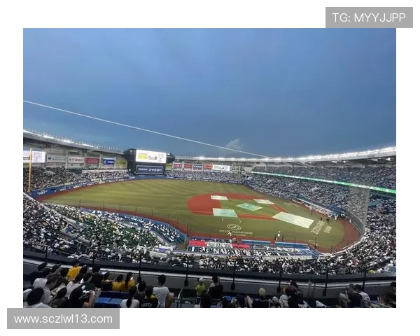 足球明星原声视频下载全攻略让你零距离感受球场激情与魅力