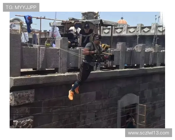 带杀气的足球明星们如何在赛场上展现无畏风采与强大气场